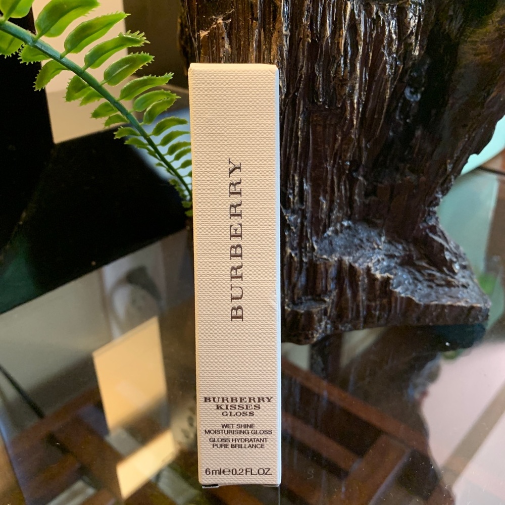 SOLD⛔️Authentic BURBERRY 6ml military red lip gloss NIB - Picture 8 of 9